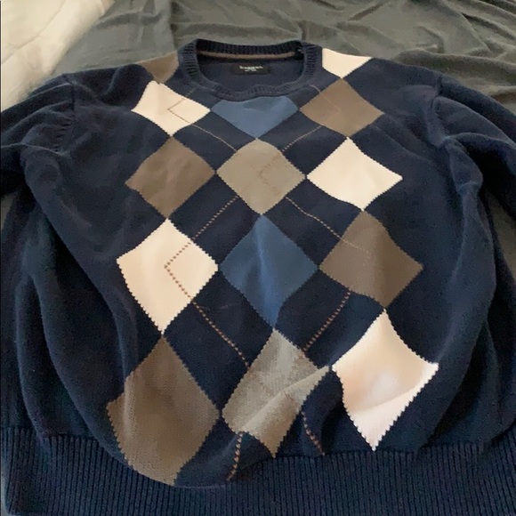 Sweater - Picture 2 of 2